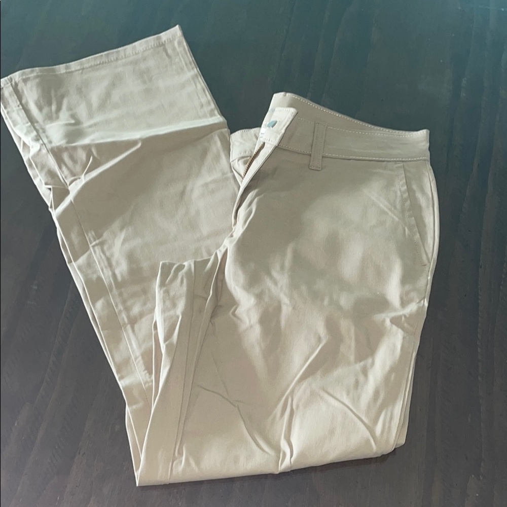 Dickies woman